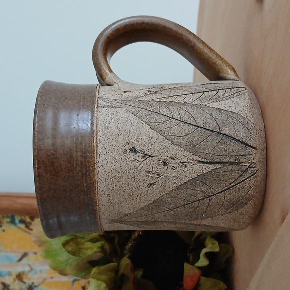 Wizard of Clay Studio Art Pottery Mug Leaf Imprint 12 oz - Picture 1 of 9
